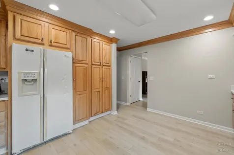 847 Hemlock Drive Sleepy Hollow IL 60118