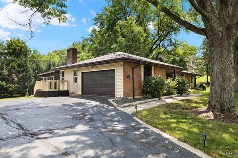 847 Hemlock Drive Sleepy Hollow IL 60118
