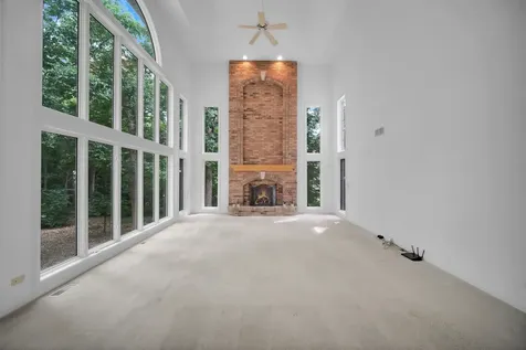 36W244 Fieldcrest Drive St. Charles IL 60175
