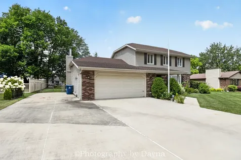 379 Fox Trail Drive Bourbonnais IL 60914