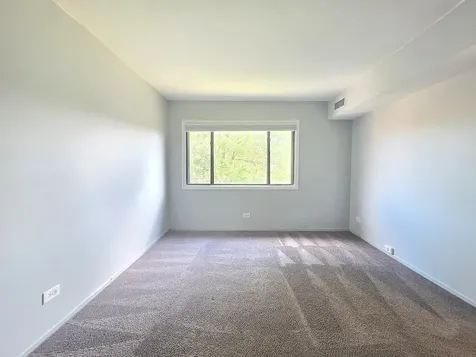 2000 Bayside Drive Palatine IL 60074