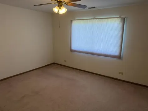 1274 South Candlestick Way Waukegan IL 60085