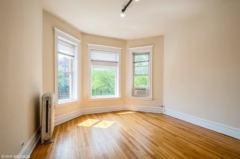 4609 North Ashland Avenue Chicago IL 60640