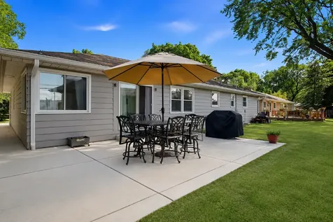 634 Deerpath Road Dundee IL 60118