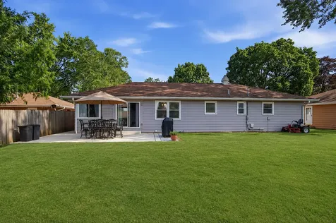 634 Deerpath Road Dundee IL 60118