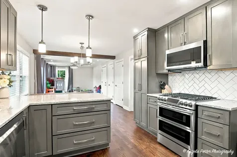 634 Deerpath Road Dundee IL 60118