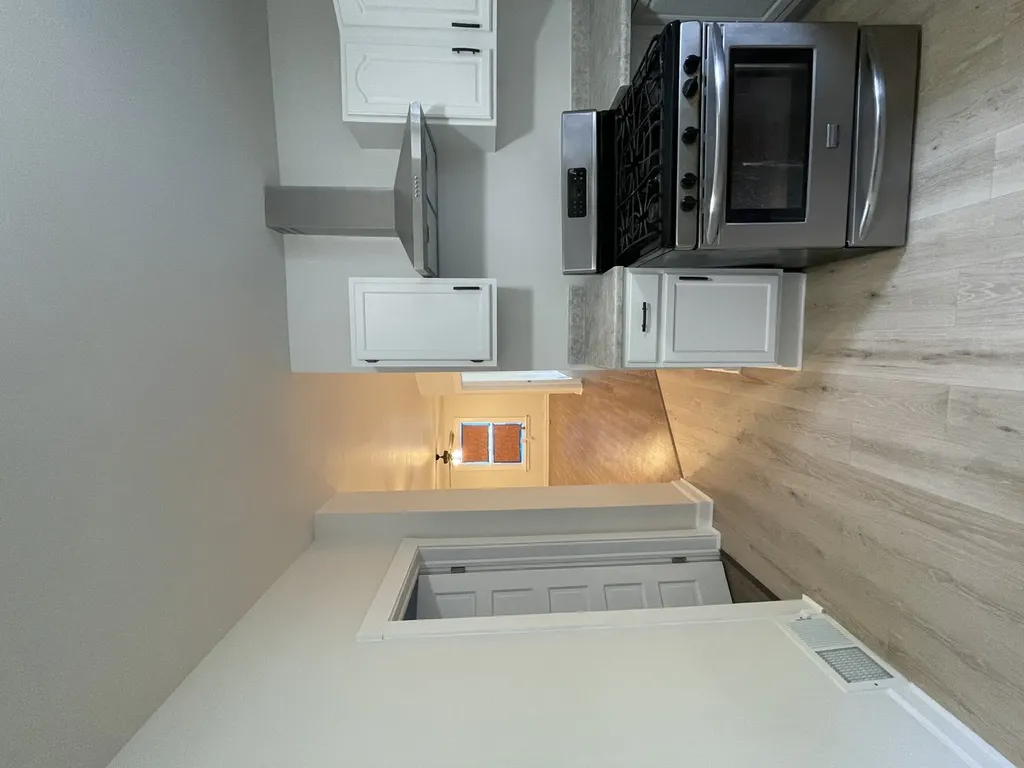 1504 West 73rd Street Chicago IL 60636