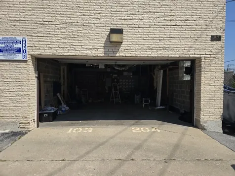 4976 North Milwaukee Avenue Chicago IL 60630