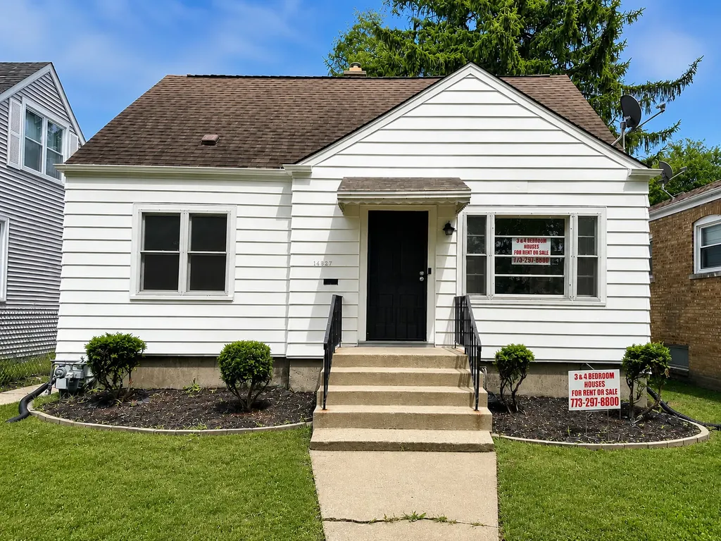 14337 Parnell Avenue Harvey IL 60426