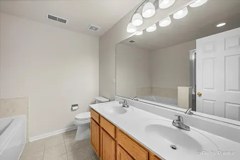 2115 Vanderbilt Drive Geneva IL 60134