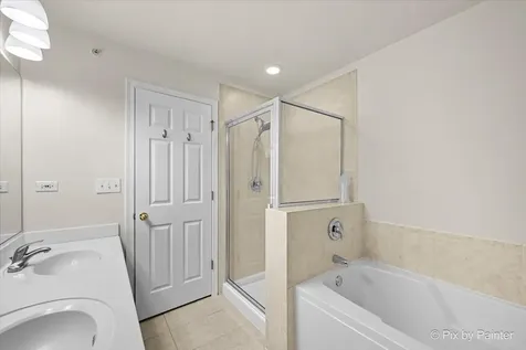 2115 Vanderbilt Drive Geneva IL 60134