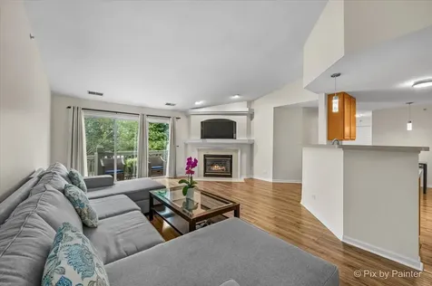 2115 Vanderbilt Drive Geneva IL 60134