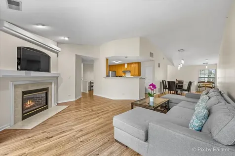 2115 Vanderbilt Drive Geneva IL 60134