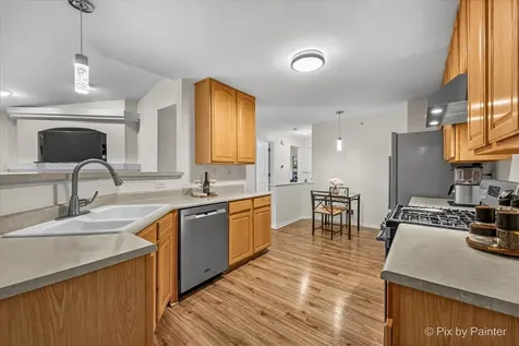 2115 Vanderbilt Drive Geneva IL 60134