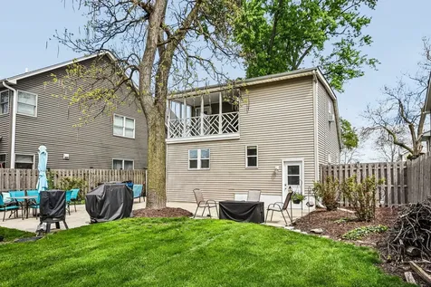 1031 Adelia Street Downers Grove IL 60516