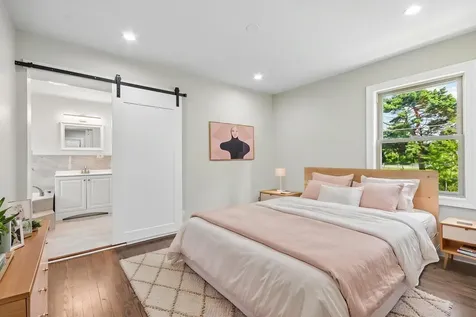 8641 South Constance Avenue Chicago IL 60617