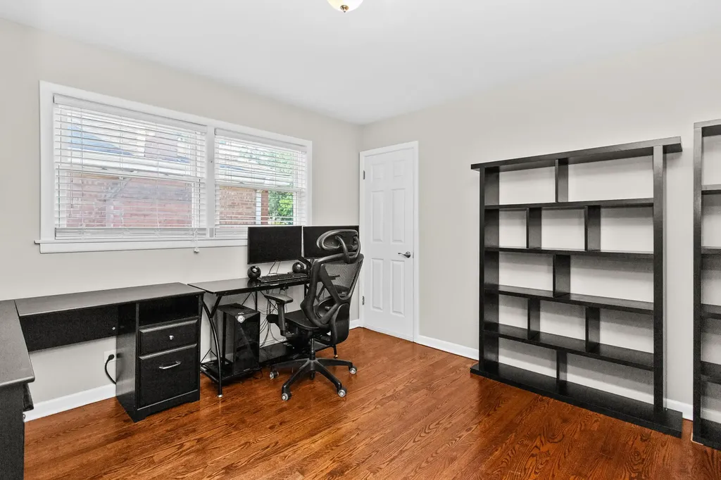 4835 North Nordica Avenue Chicago IL 60656