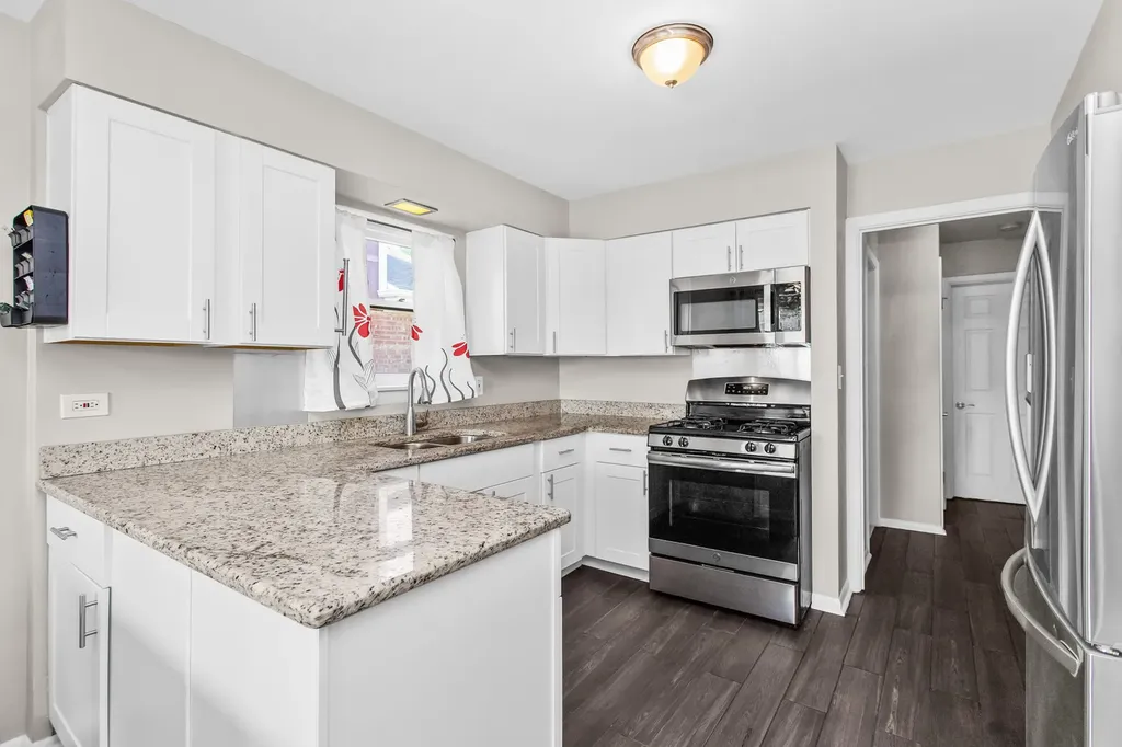 4835 North Nordica Avenue Chicago IL 60656