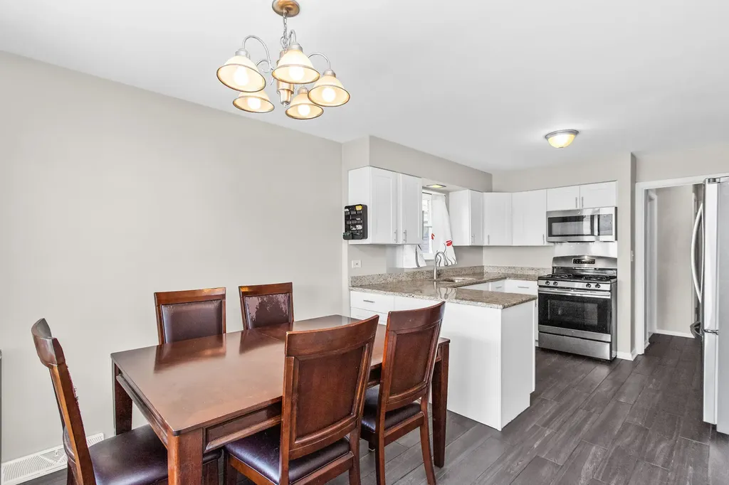 4835 North Nordica Avenue Chicago IL 60656