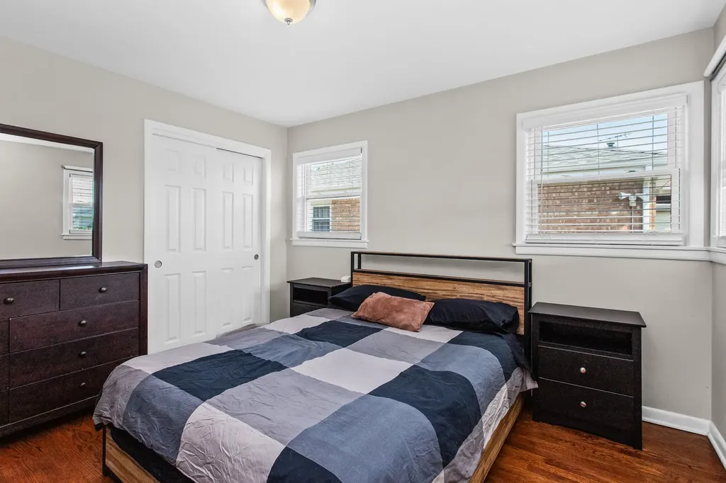 4835 North Nordica Avenue Chicago IL 60656