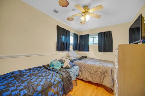 7529 West 103rd Street Palos Hills IL 60465
