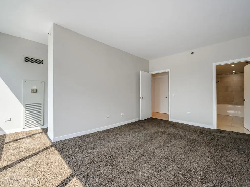 8 East Randolph Street Chicago IL 60601