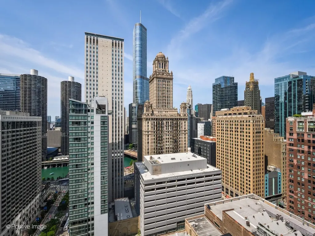 8 East Randolph Street Chicago IL 60601