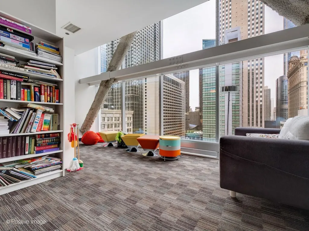 8 East Randolph Street Chicago IL 60601