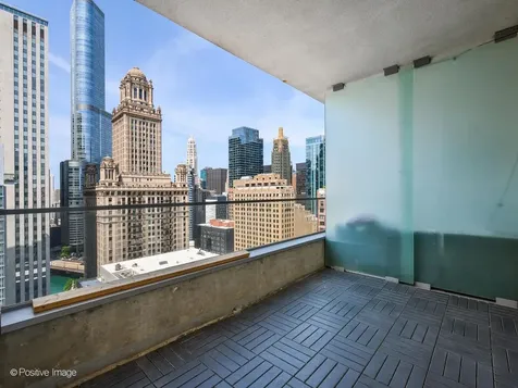 8 East Randolph Street Chicago IL 60601