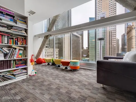 8 East Randolph Street Chicago IL 60601