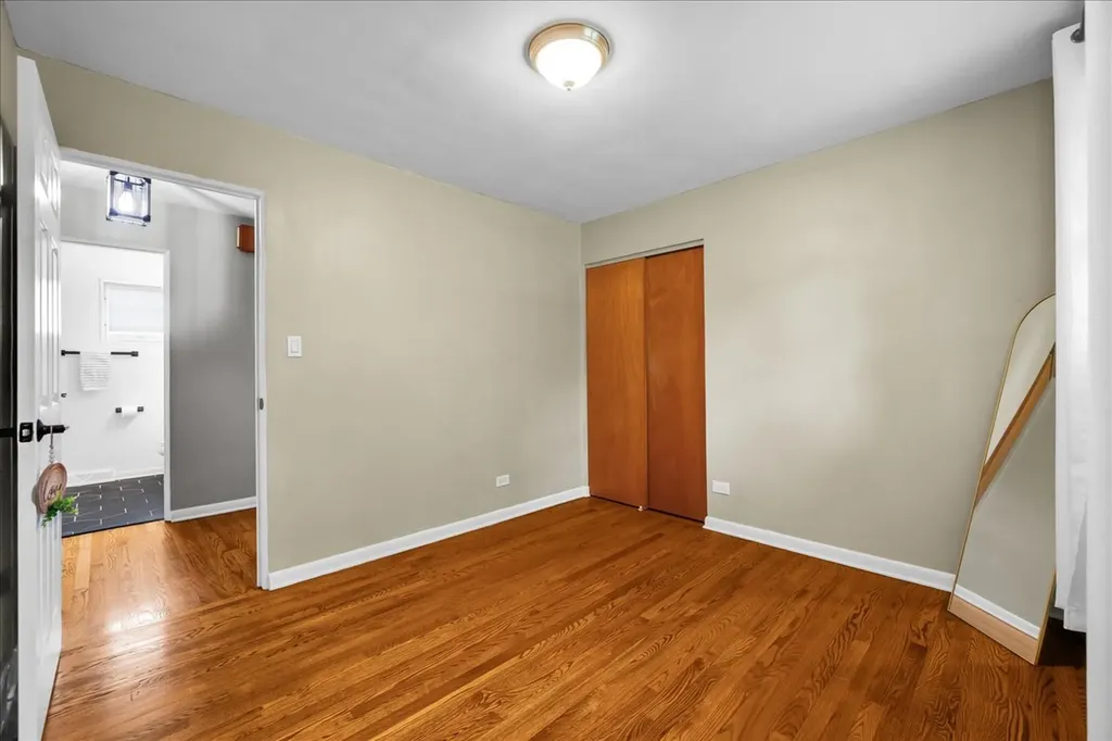 707 South Gables Boulevard Wheaton IL 60189