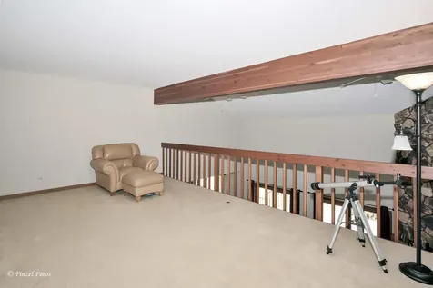 37W390 Linda Lane Elgin IL 60124
