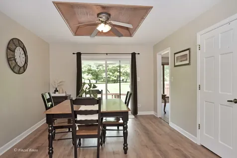 37W390 Linda Lane Elgin IL 60124