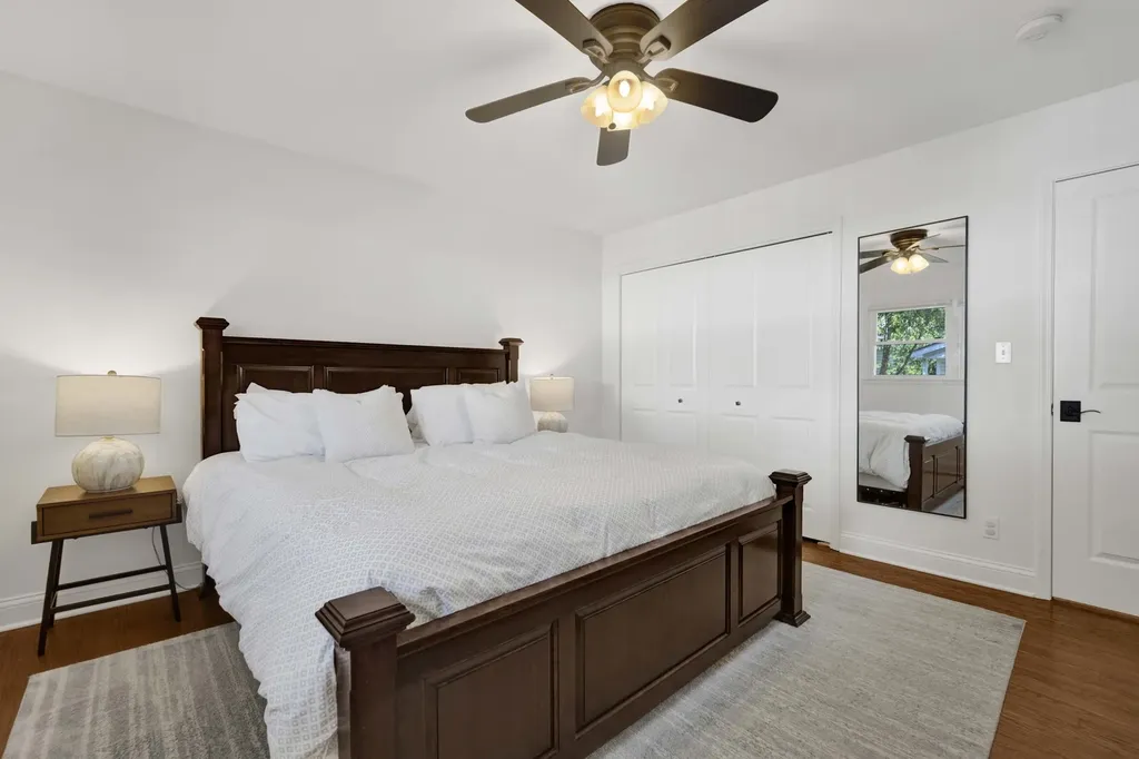 528 Kipling Court Wheaton IL 60187