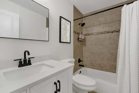 528 Kipling Court Wheaton IL 60187