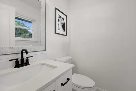 528 Kipling Court Wheaton IL 60187