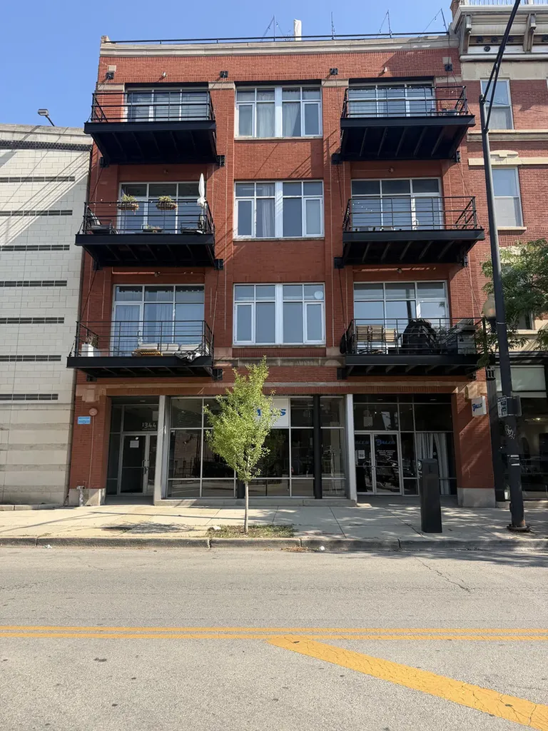 1344 West Madison Street Chicago IL 60607