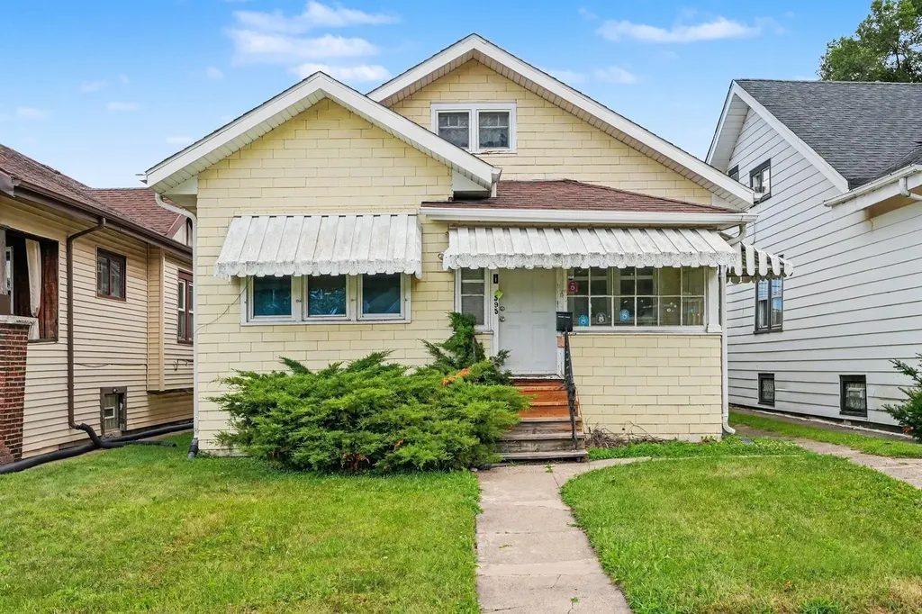 595 Forsythe Avenue Calumet City IL 60409