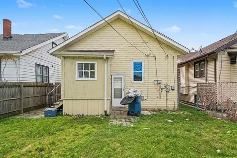 595 Forsythe Avenue Calumet City IL 60409
