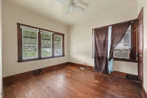595 Forsythe Avenue Calumet City IL 60409