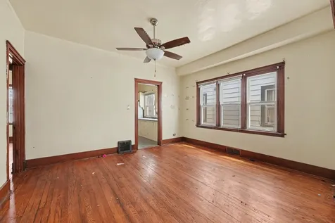 595 Forsythe Avenue Calumet City IL 60409