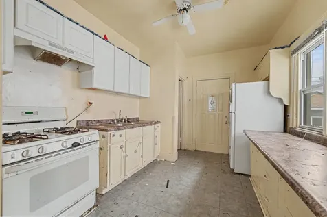 595 Forsythe Avenue Calumet City IL 60409