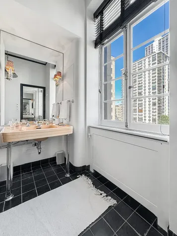 1260 North Astor Street Chicago IL 60610