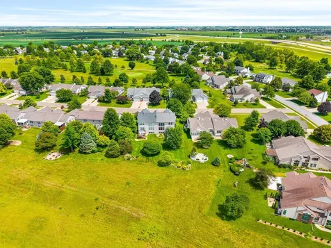 1905 Deer Cove Cc Court Normal IL 61761