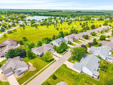 1905 Deer Cove Cc Court Normal IL 61761