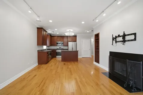 2449 West Foster Avenue Chicago IL 60625
