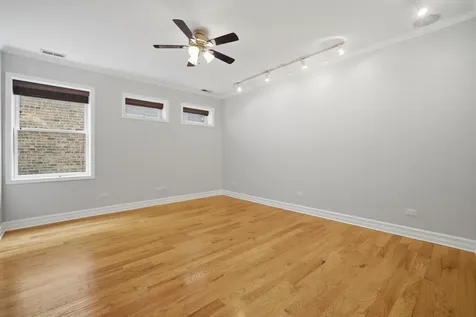 2449 West Foster Avenue Chicago IL 60625