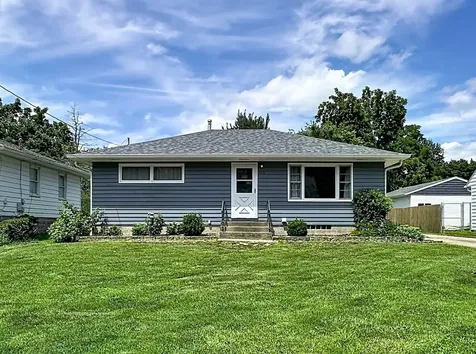 3237 22ND Avenue Rock Island IL 61201