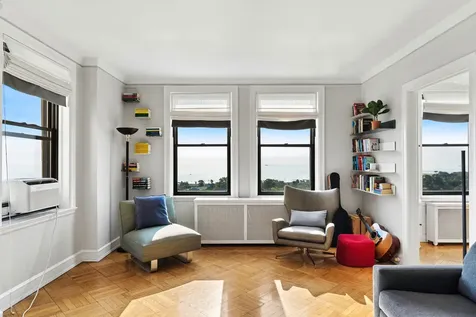 2000 North Lincoln Park West Avenue Chicago IL 60614
