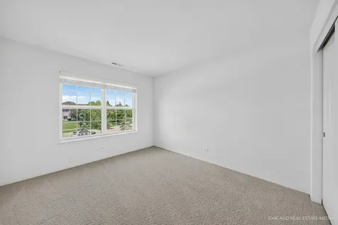 9956 Cummings Street Huntley IL 60142